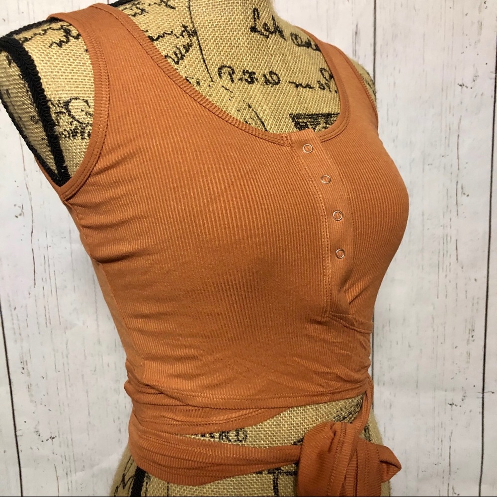 Wrap Around Ribbed Button Tank - Rust - Picture 2 of 3